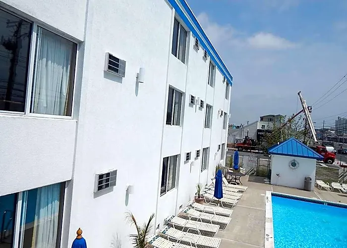 Coastal - Ocean Motel